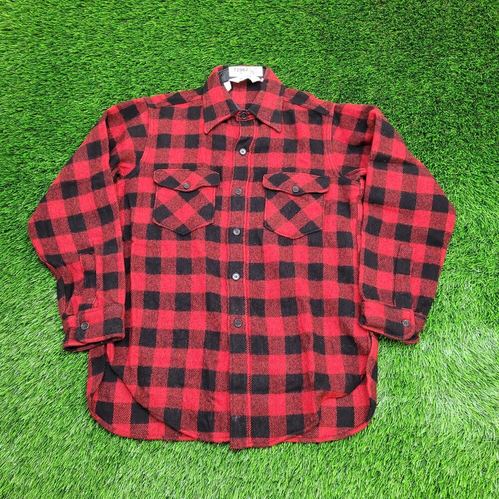 Vintage Woolrich Flannel Button Shirt Medium 21x30 Buffalo Plaid Wool USA